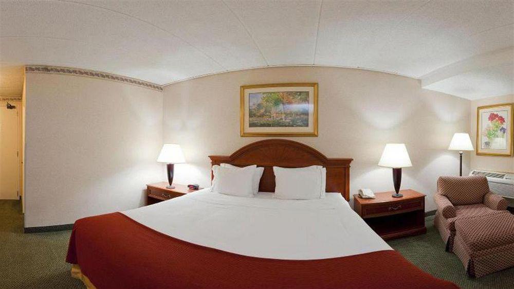 La Quinta Inn & Suites By Wyndham Springfield Esterno foto