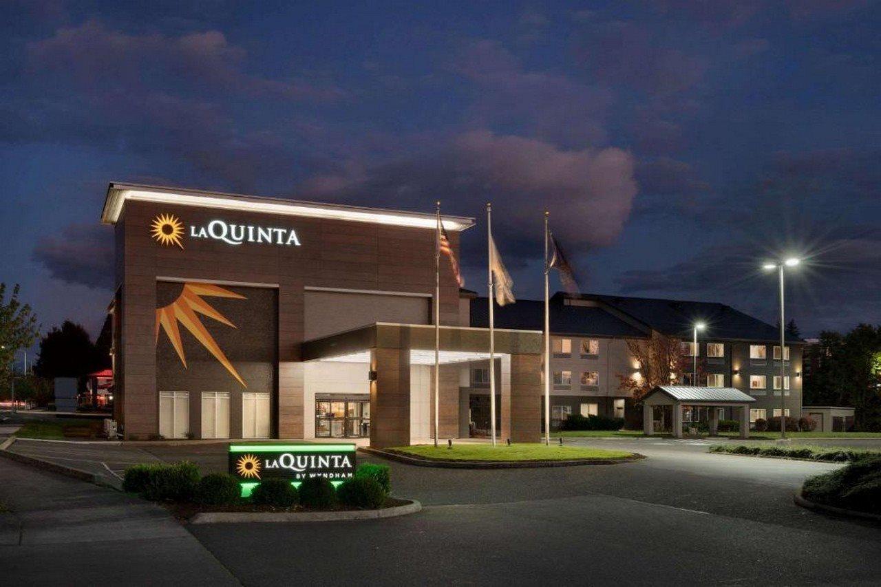 La Quinta Inn & Suites By Wyndham Springfield Esterno foto