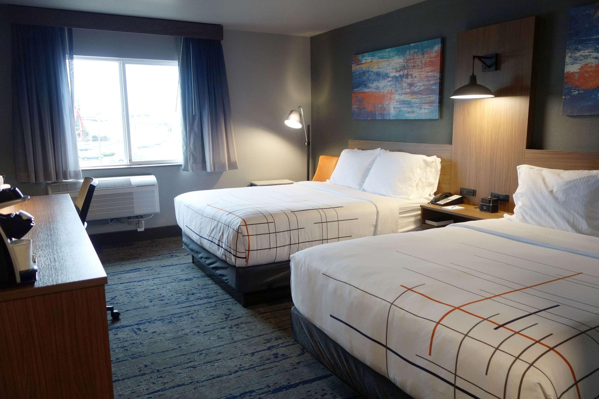 La Quinta Inn & Suites By Wyndham Springfield Esterno foto