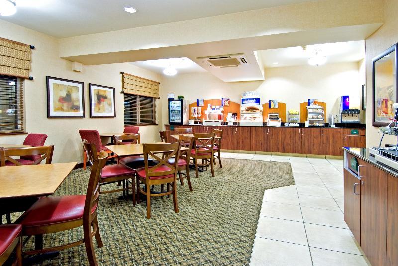 La Quinta Inn & Suites By Wyndham Springfield Esterno foto